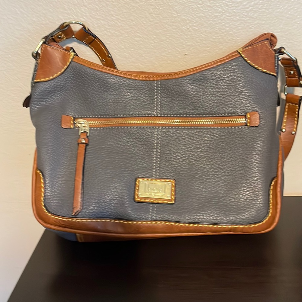 BOC purse. Like new!